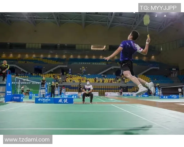 重庆羽毛球队阵地战解析：如何在羽坛中崭露头角与提升竞争力